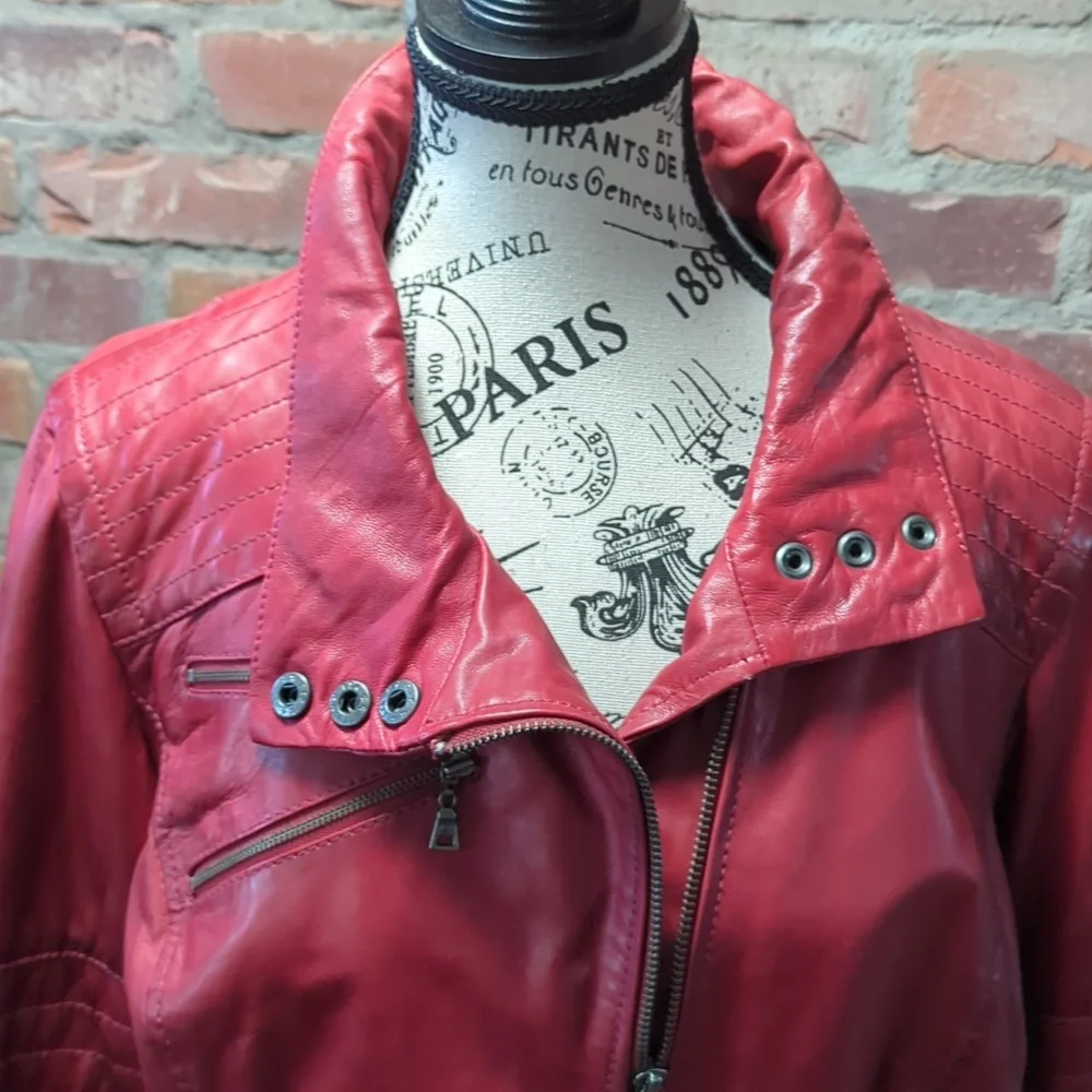 Red leather jacket. - Picture 2 of 8